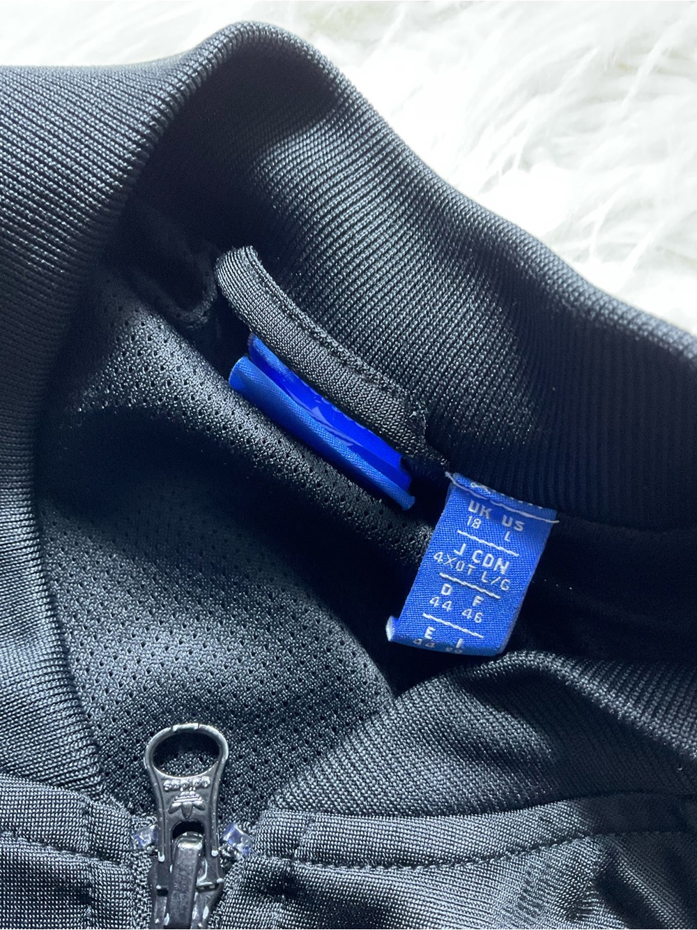 Adidas Trefoil Women’s Track Jacket - Picture 2 of 4